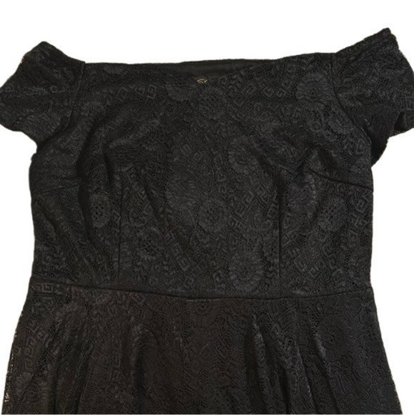dressy star Dresses & Skirts - Black lace dress off the shoulder 2X